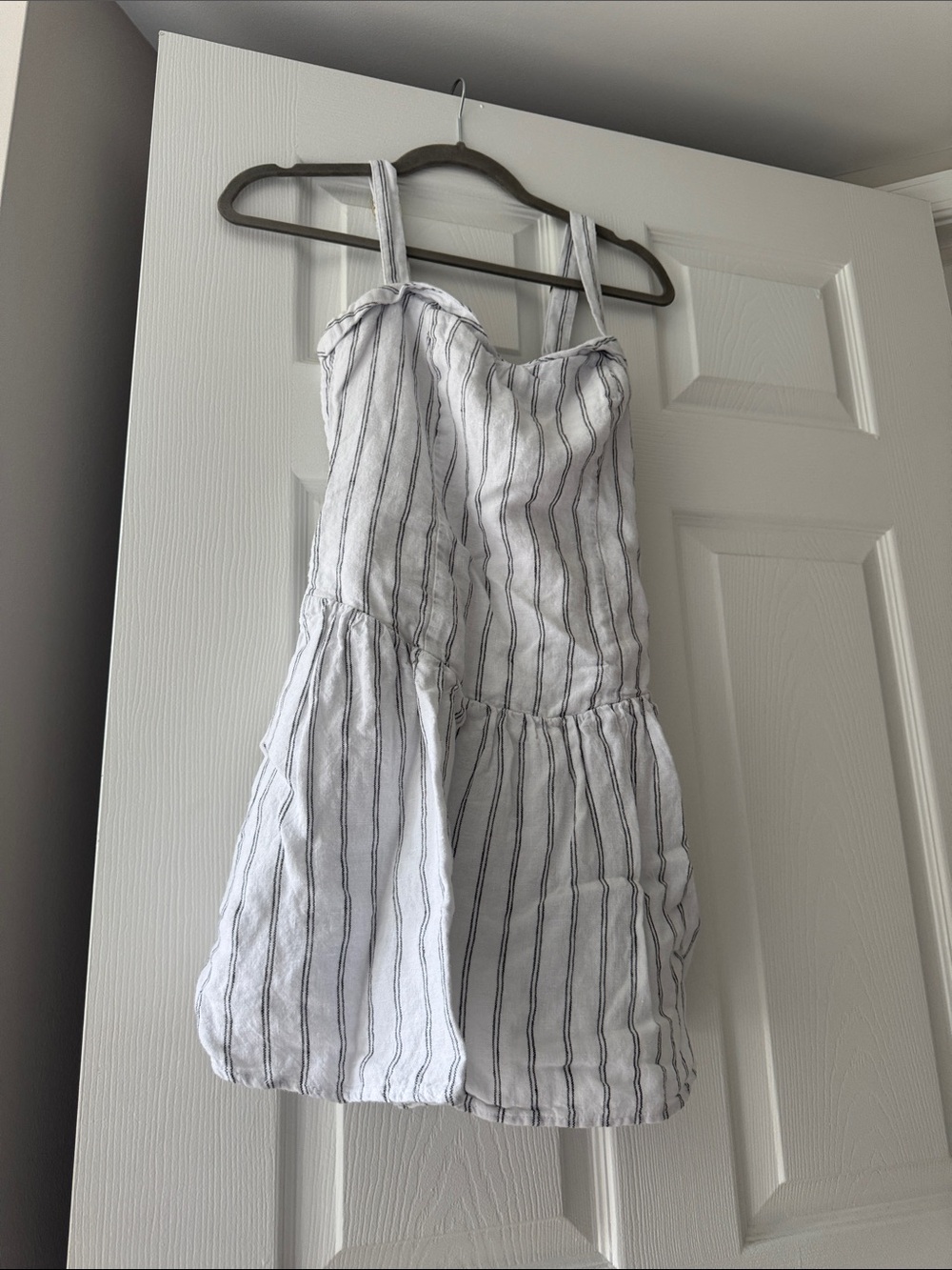 Abercrombie & Fitch White and Black Striped Sundress